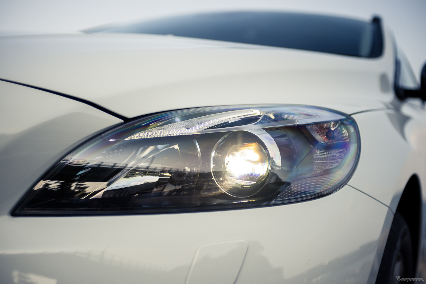 ボルボ V40 クロスカントリー T5 AWD