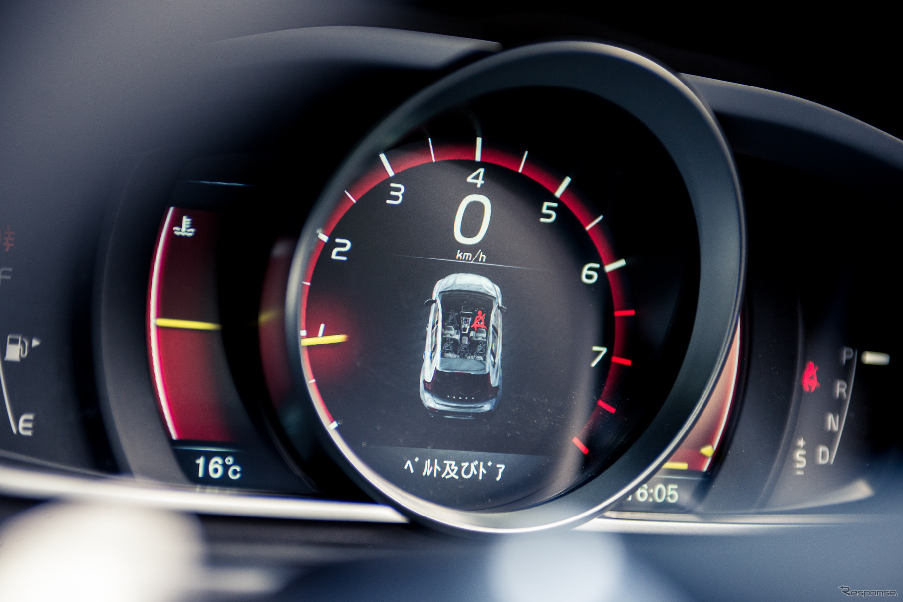 ボルボ V40 クロスカントリー T5 AWD
