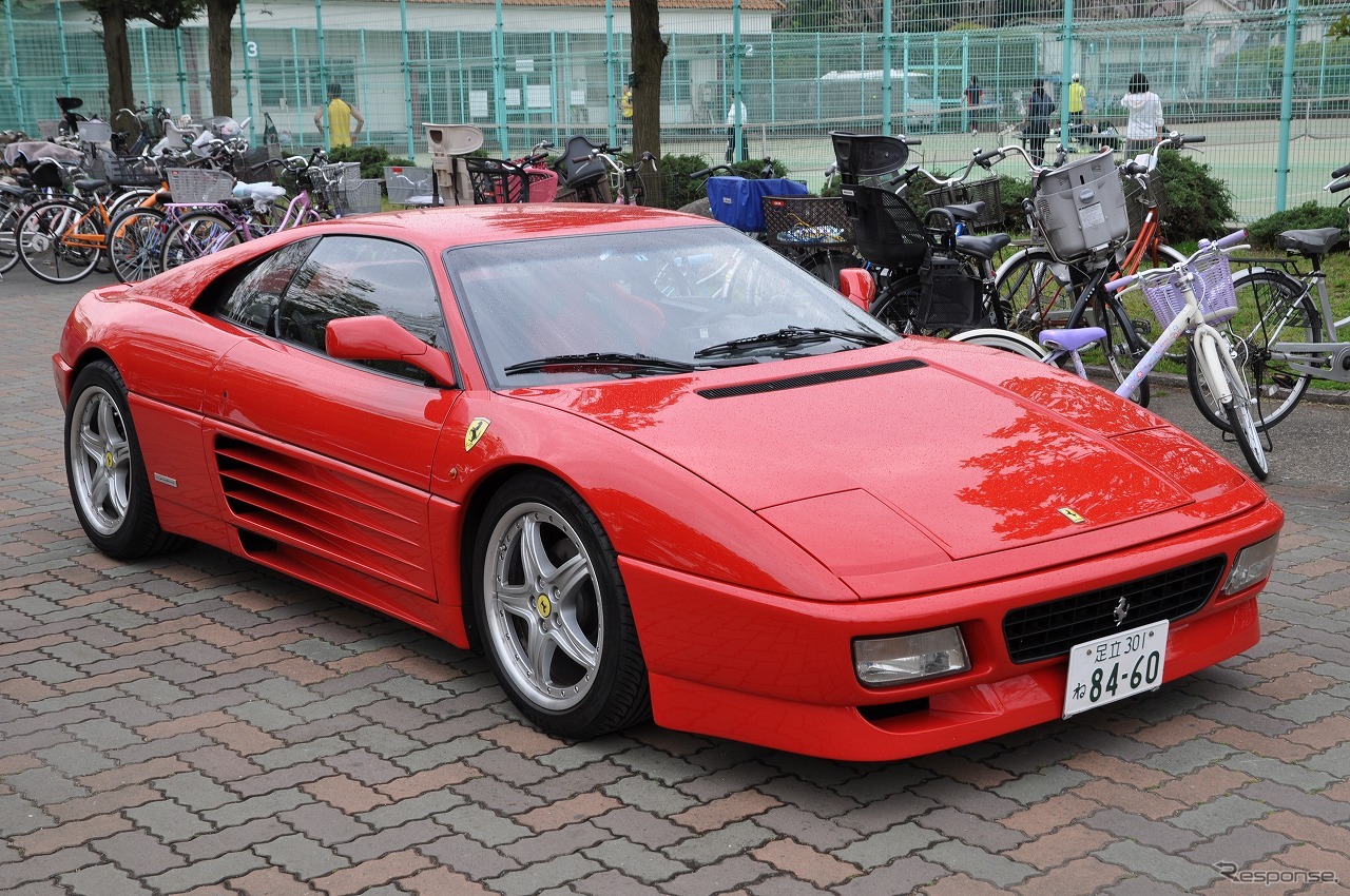 フェラーリ 348