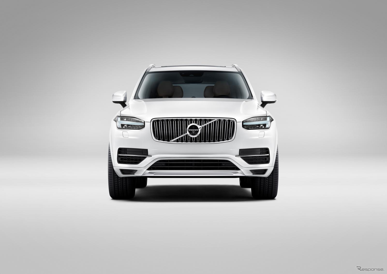 新型ボルボ XC90 のPHV、T8グレード