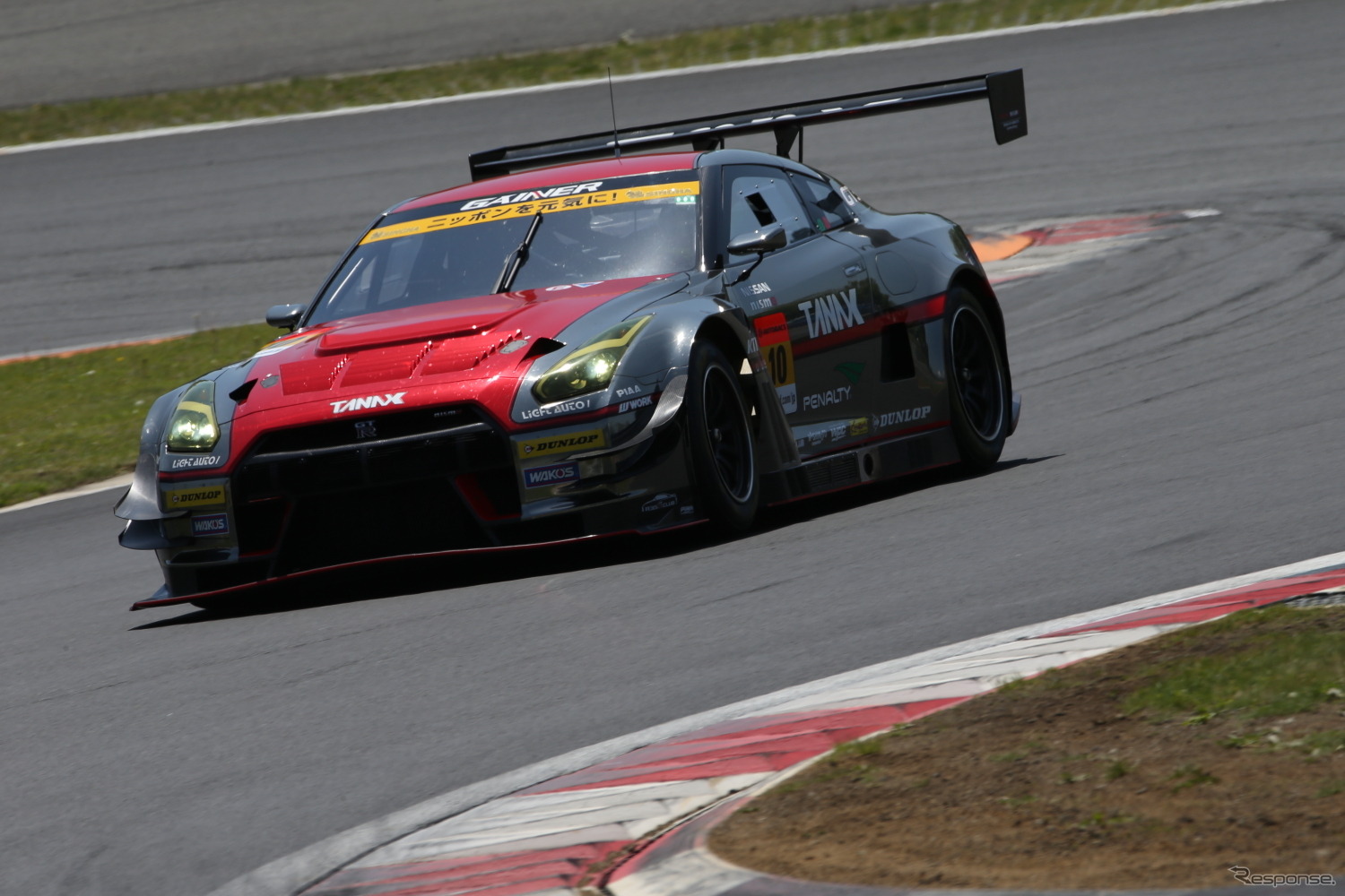 GT300予選3位、#10 GT-R。