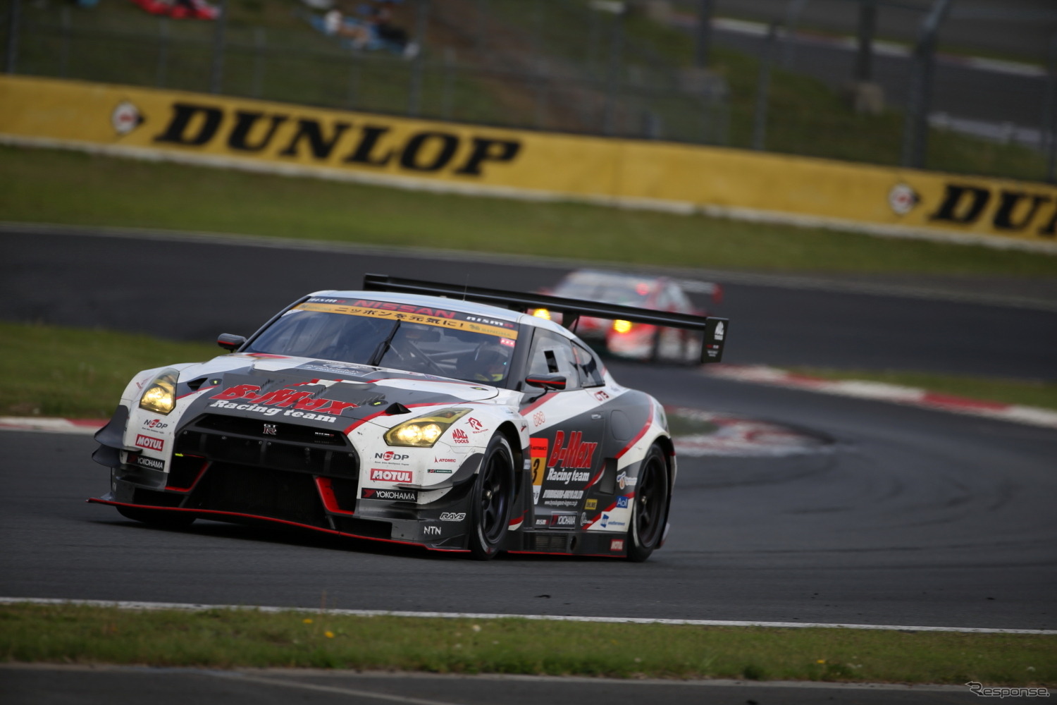 決勝2位の#3 GT-R。