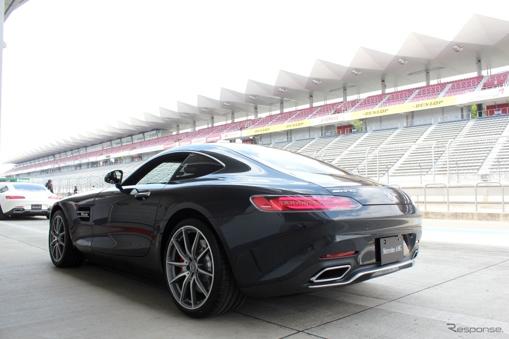 メルセデス AMG GT