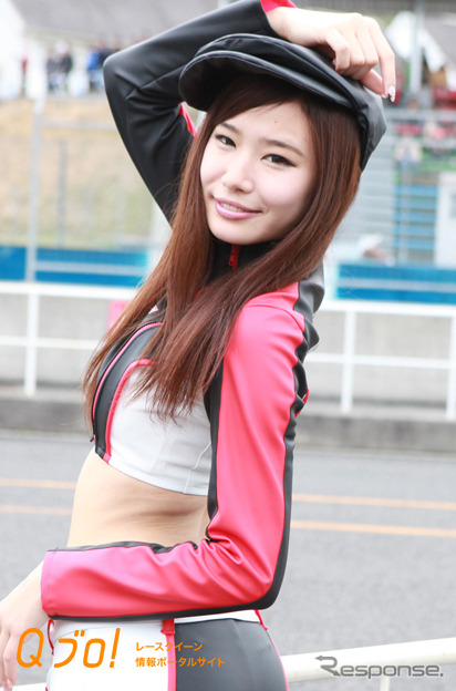 スーパーGT500『2015 Lenovo Girl』小山桃