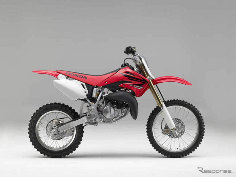 ホンダ、モトクロス競技専用車CR85シリーズの2007年モデルを発表