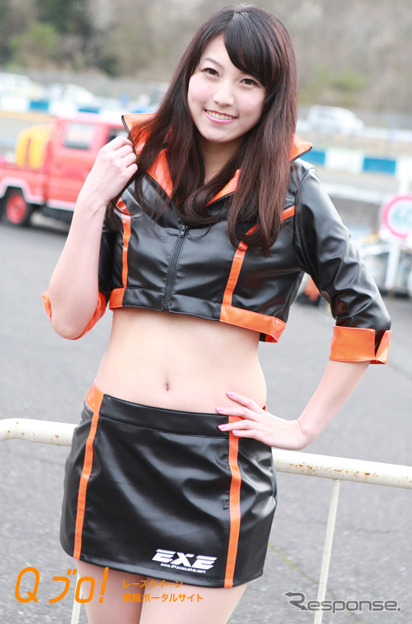 スーパーG『SKT EXE レースクイーン』立花あゆみ・木崎あさみ・桜木渚・吉岡仁奈