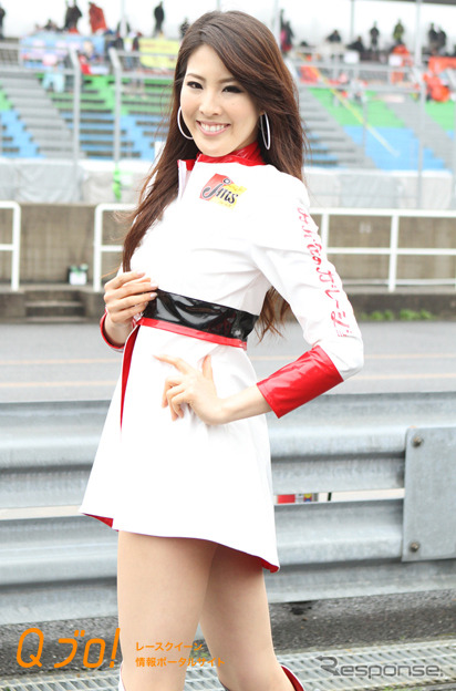 スーパーGT『Jms garage girls』吉江幸貴・高比良渚