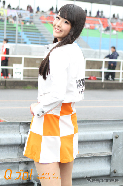 スーパーGT『ARTA GALS』葉月まりか・栗沢綾乃・田中梨乃・森脇亜紗紀