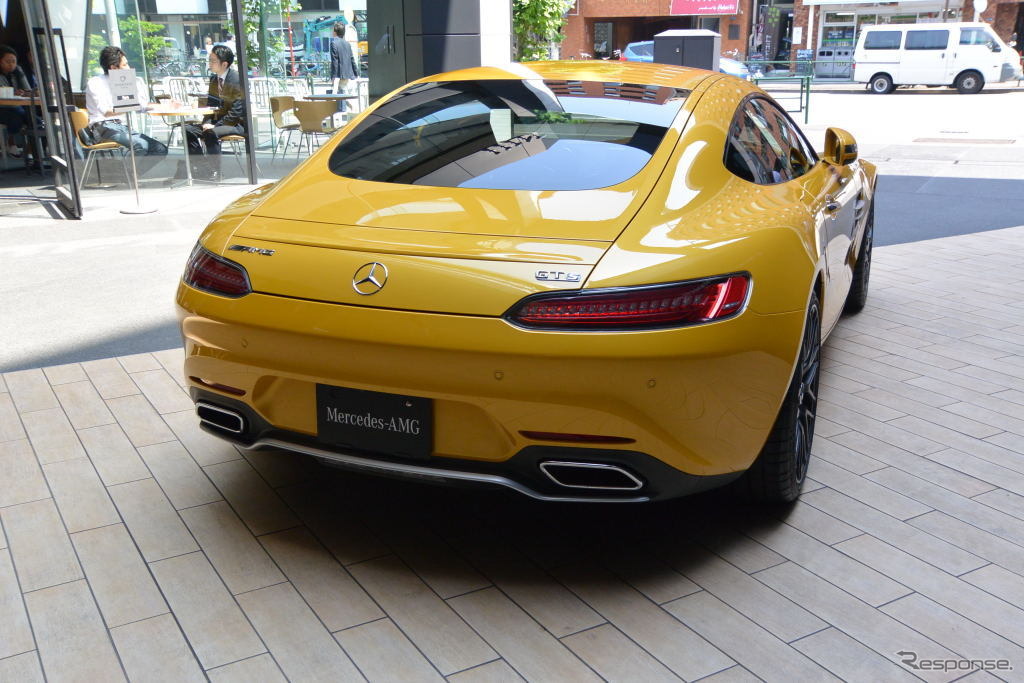 メルセデスAMG GT