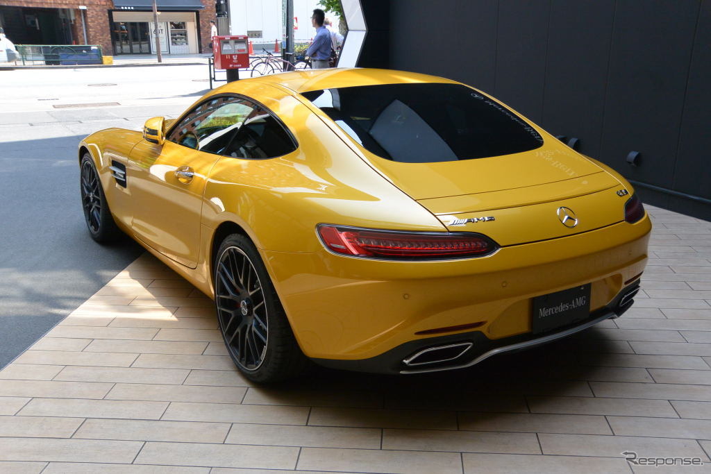 メルセデスAMG GT