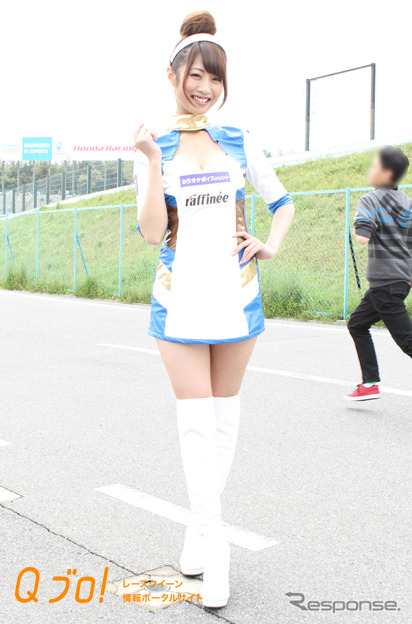 スーパーフォーミュラ『Raffinee レースクイーン』古川真奈美