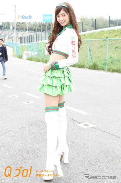 スーパーフォーミュラ『D'station 2015 フレッシュエンジェルズ』林沙久羅・佐崎愛里・日野礼香・清瀬まち