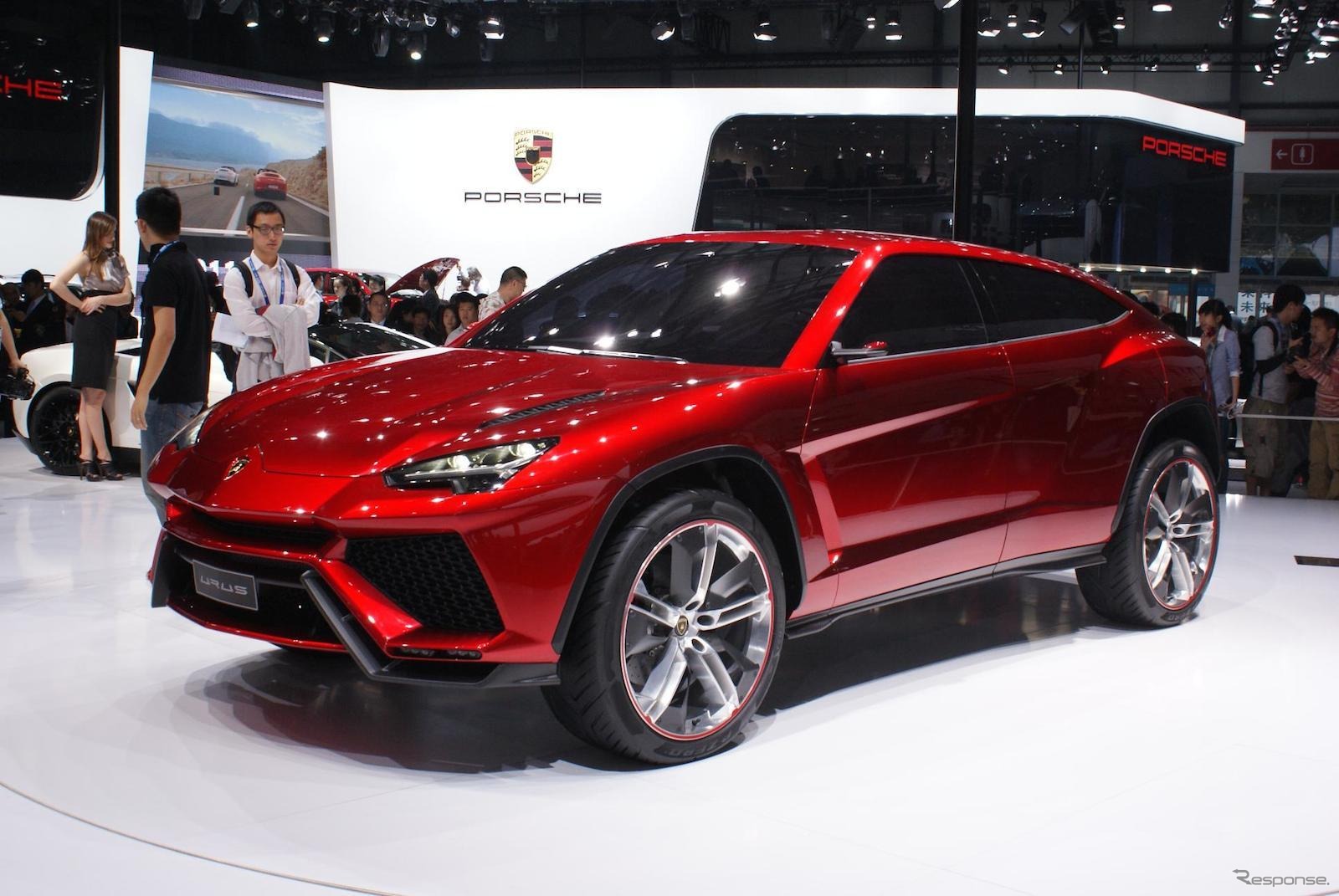 ランボルギーニ URUS