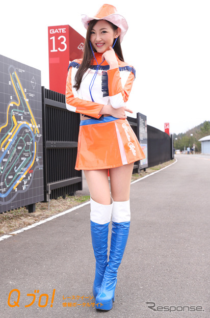 スーパー耐久シリーズ2015『フロンティアキューティーズ』岩瀬香奈・千葉美里・日下真実・中山優美