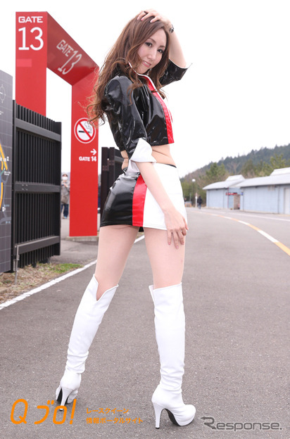 スーパー耐久シリーズ2015『BRP★J'S racing レースクイーン』中尾真美・青李杏里・柚木莉來