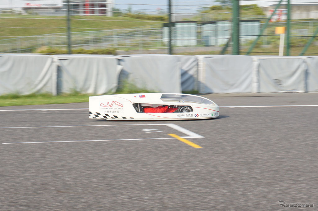 初走行の三重大学・南台科技大学合同チーム