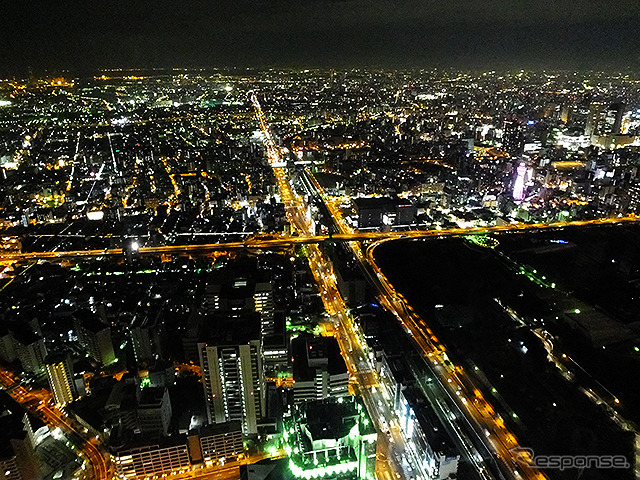 大阪市内の夜