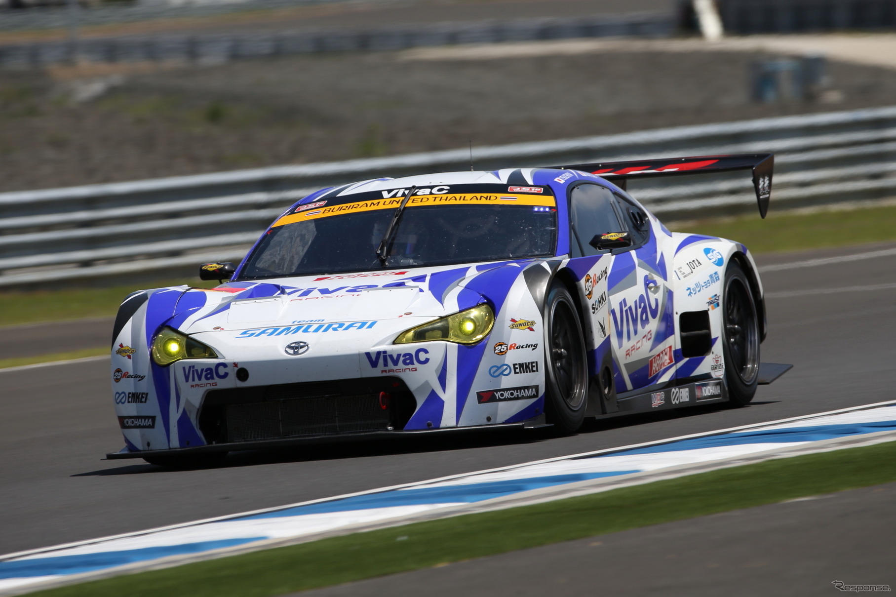 GT300のポールは#25 VivaC 86 MCが獲得。