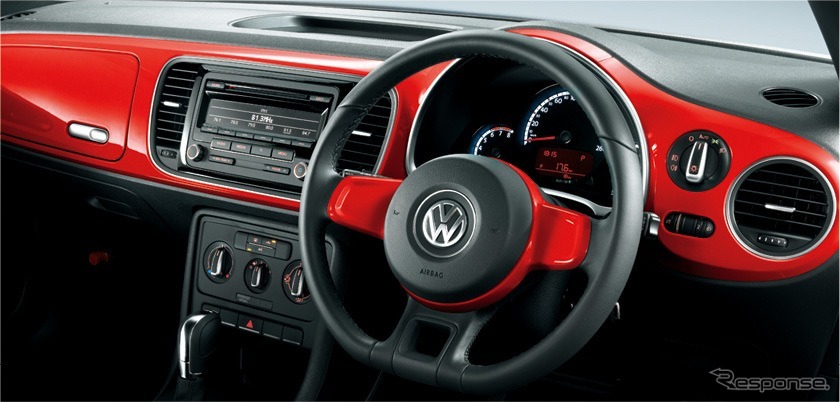 VW ザ・ビートル・デザイン レザー3本スポーク ステアリングホイール