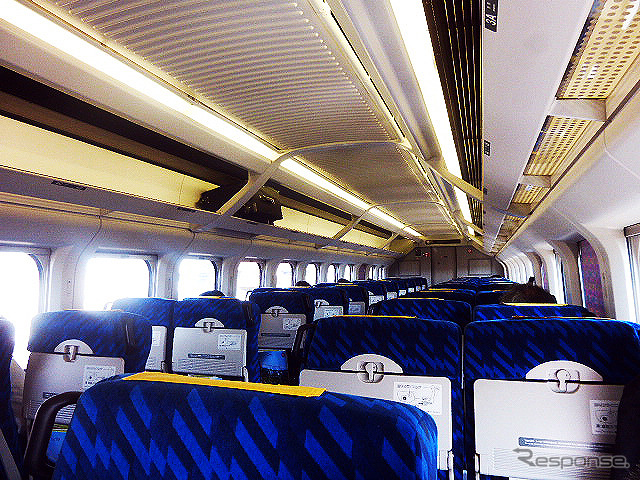 東北新幹線車内
