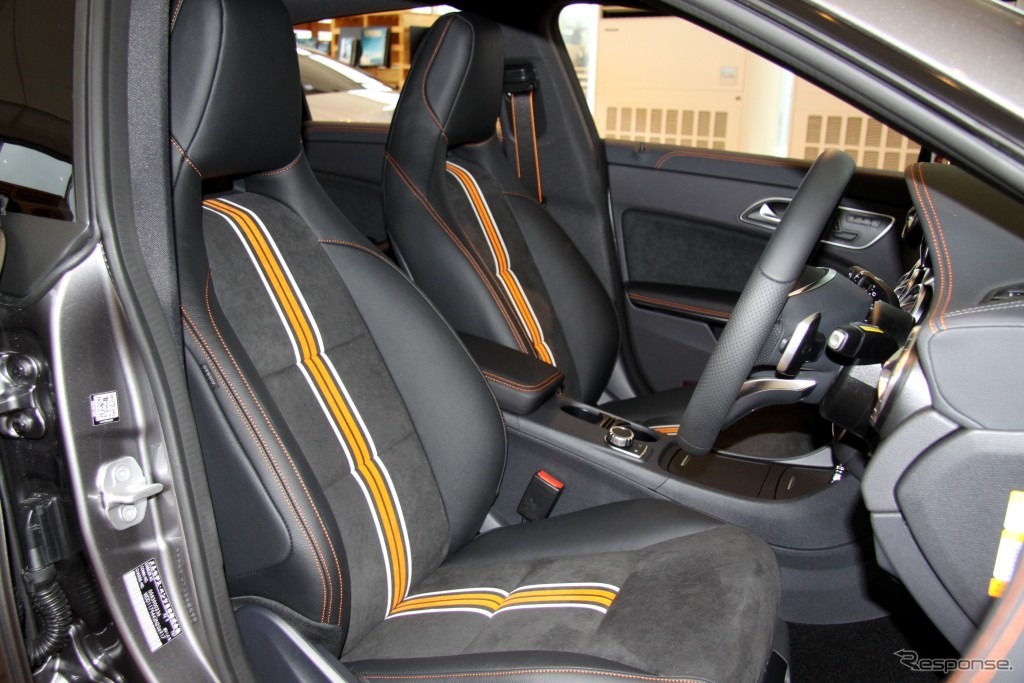 メルセデスベンツ CLA250シューティングブレークオレンジアートエディション