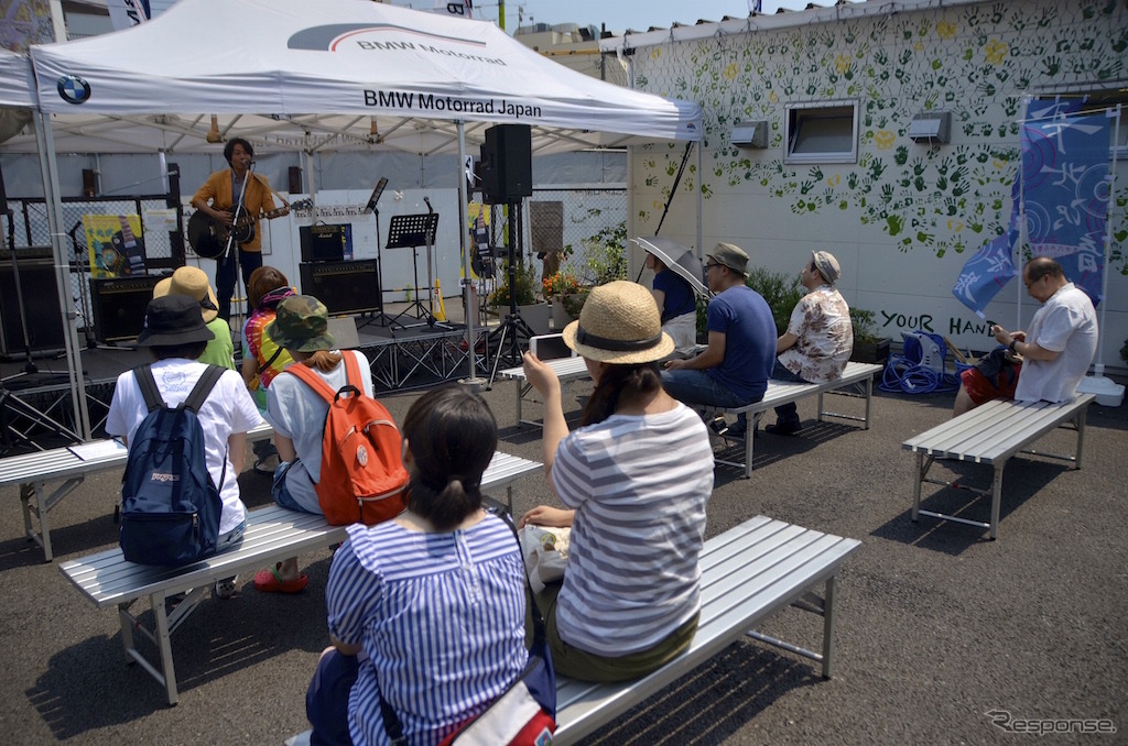 下北沢音楽祭、BMWが若者に向け二輪ライフの魅力アピール