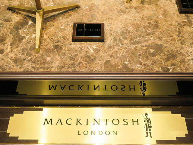 「マッキントッシュ ロンドン」の第第1号店が横浜の京急百貨店にオープン