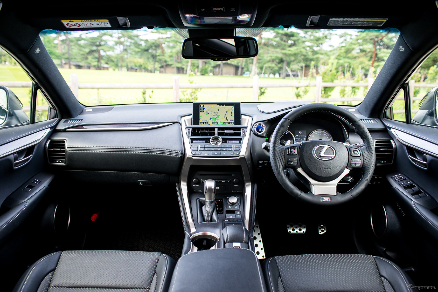 レクサス NX300h Fスポーツ（参考画像）