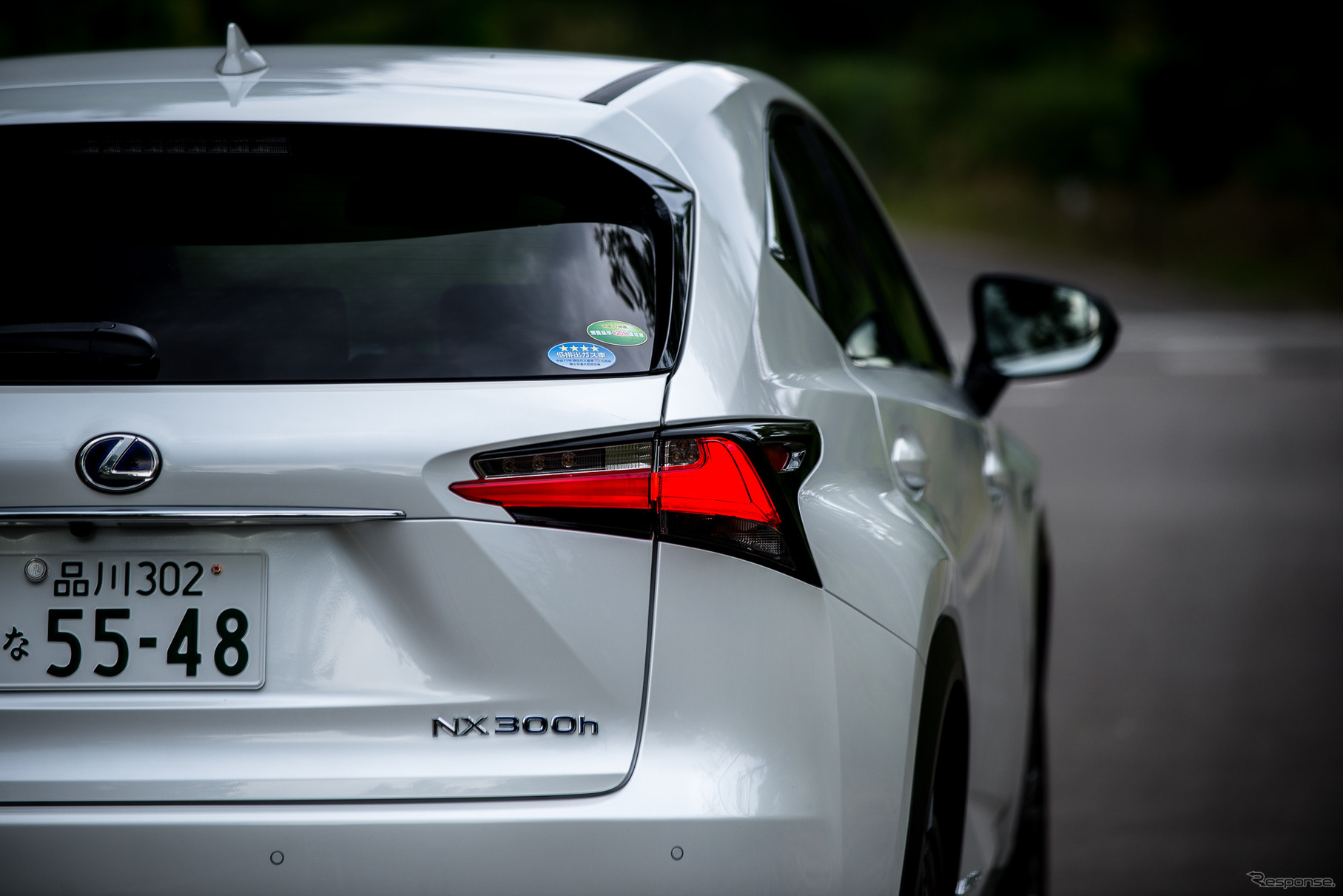レクサス NX300h Fスポーツ（参考画像）
