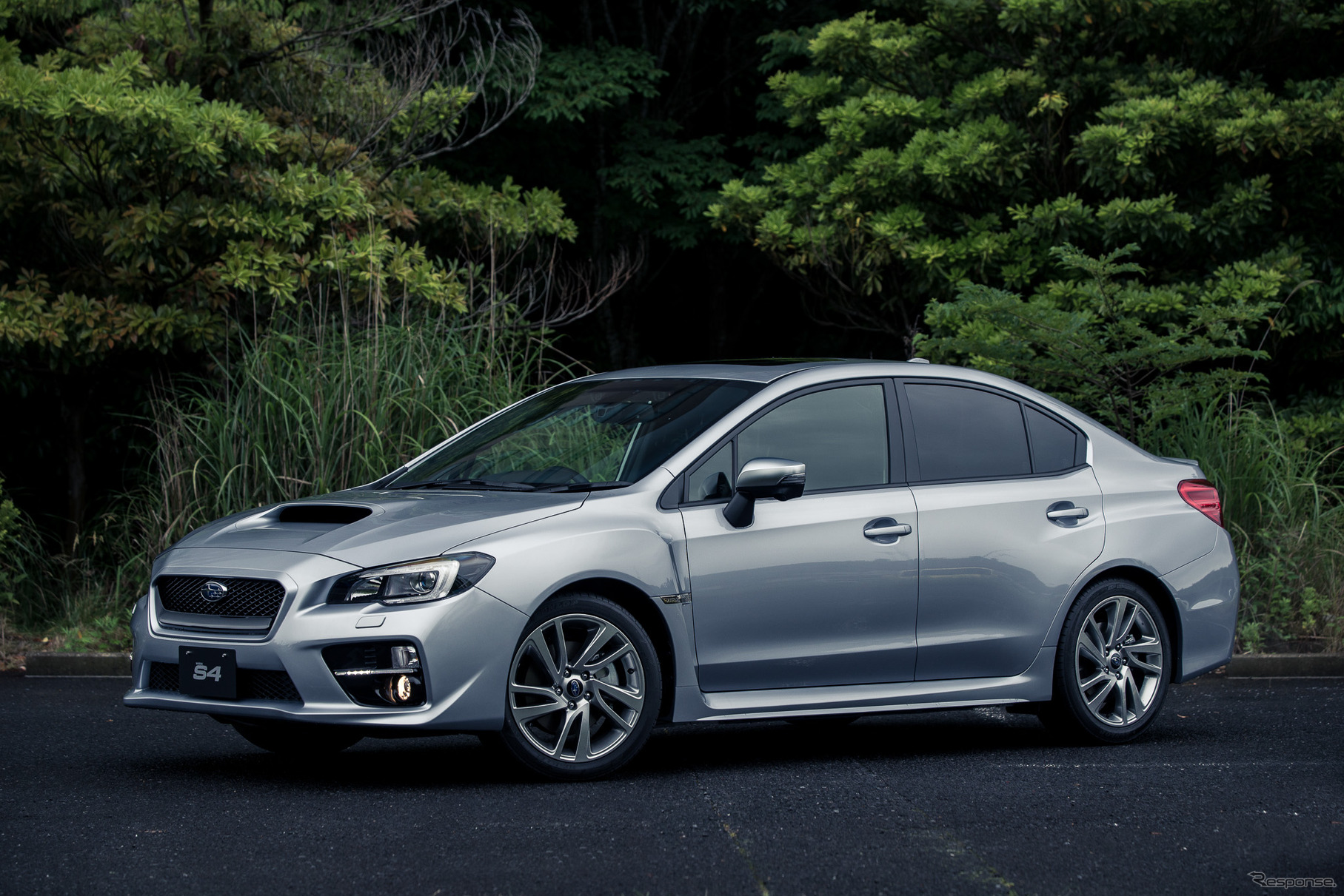 スバル WRX S4