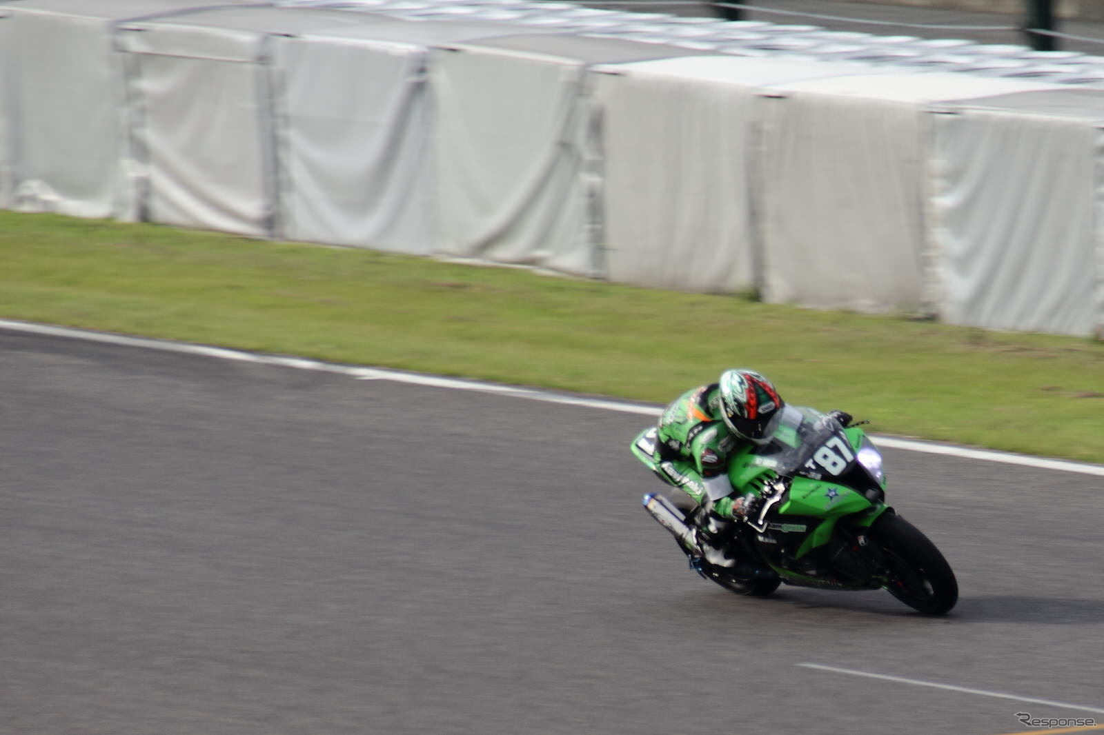 No.87 Kawasaki Team GREEN