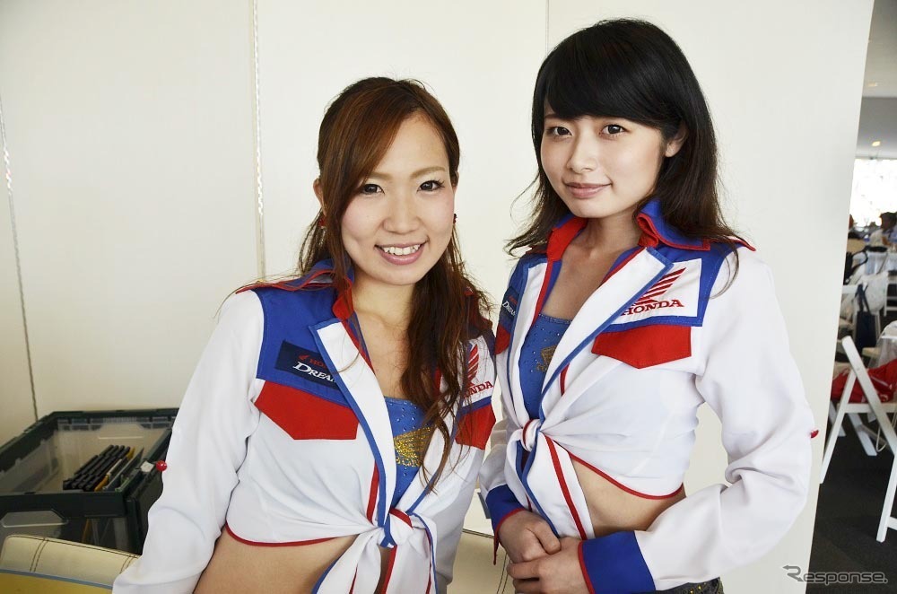 鈴鹿8耐 サーキットの女神たち