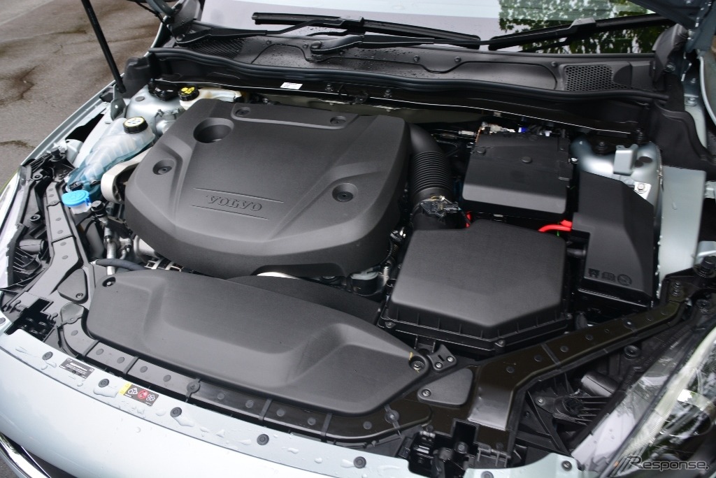 ボルボ V40 D4