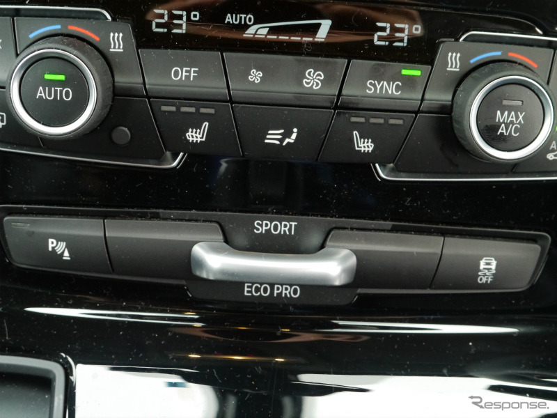 BMW 218dアクティブツアラー