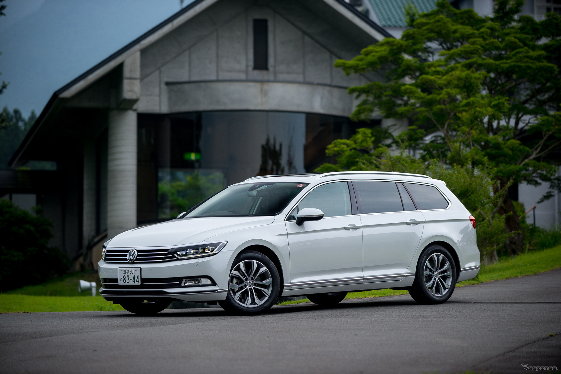 VW パサート ヴァリアント TSI Highline