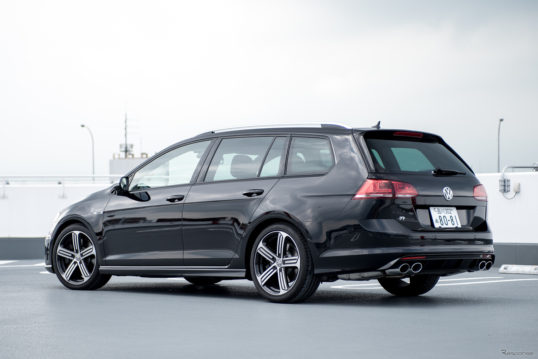 VW ゴルフ R ヴァリアント