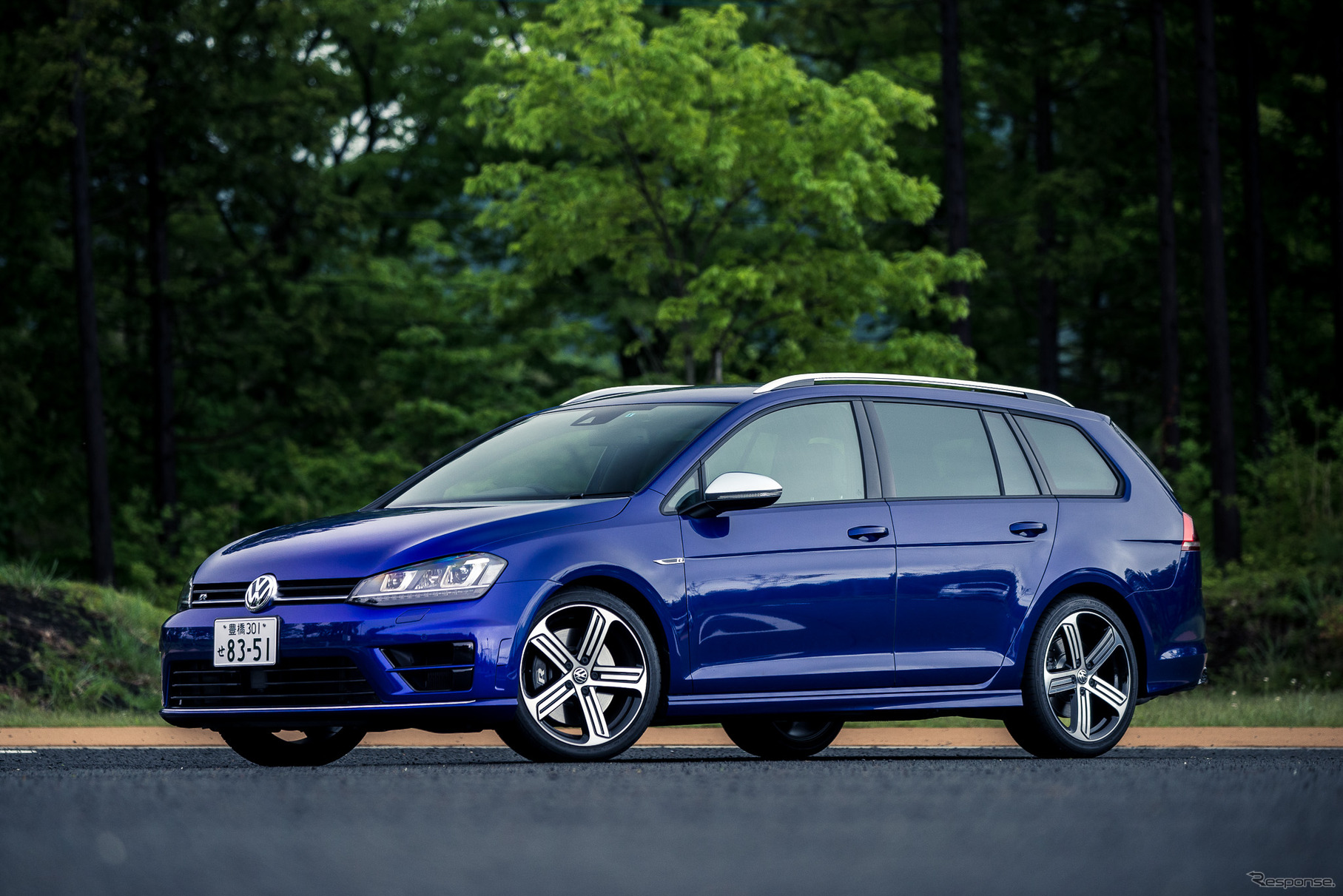 VW ゴルフ R ヴァリアント
