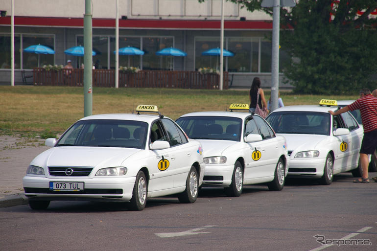 ヨーロッパのタクシー…写真蔵