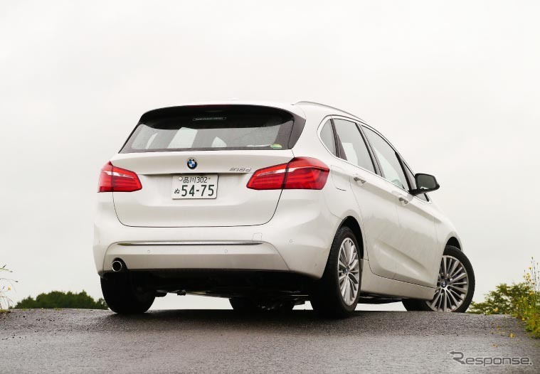 BMW 218dアクティブツアラー