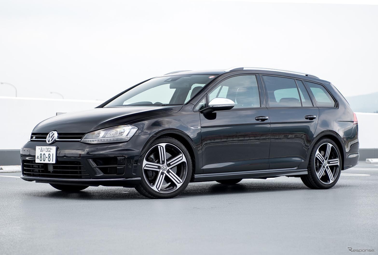 VW ゴルフ R ヴァリアント