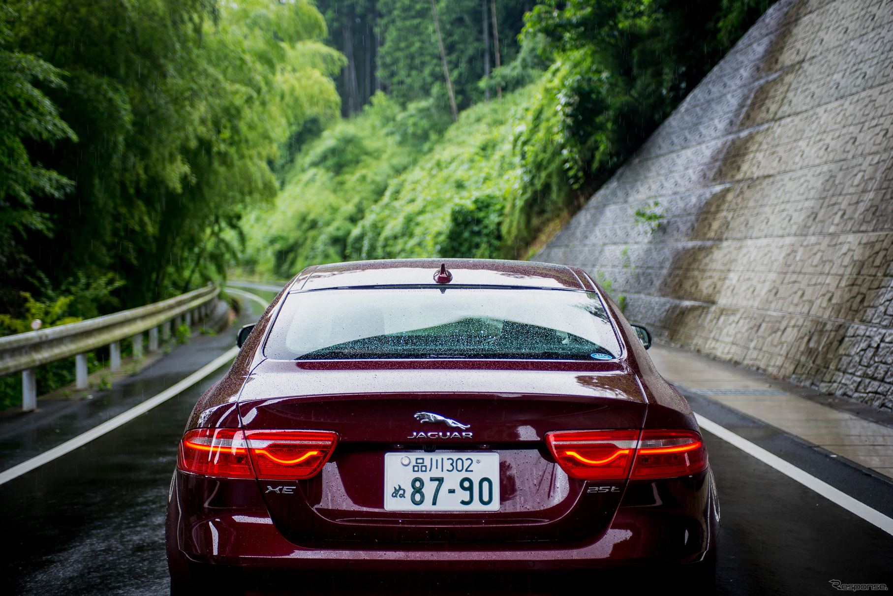 ジャガー XE ポートフォリオ
