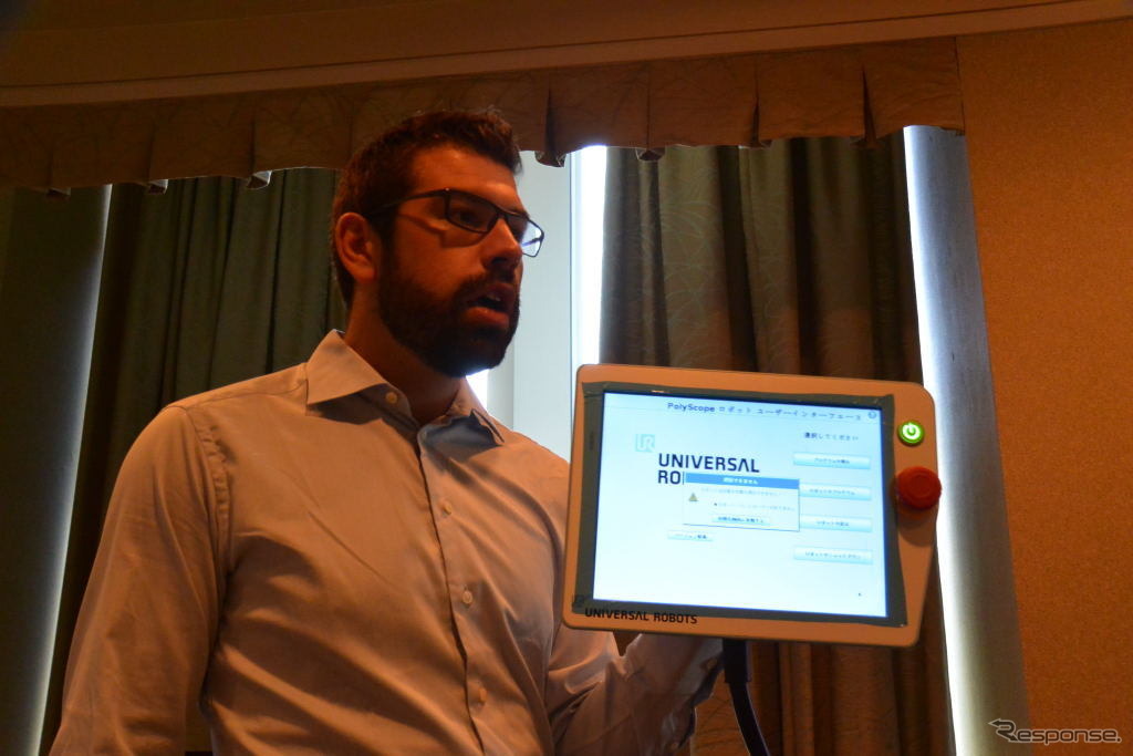 UR3 ティーチングペンダント