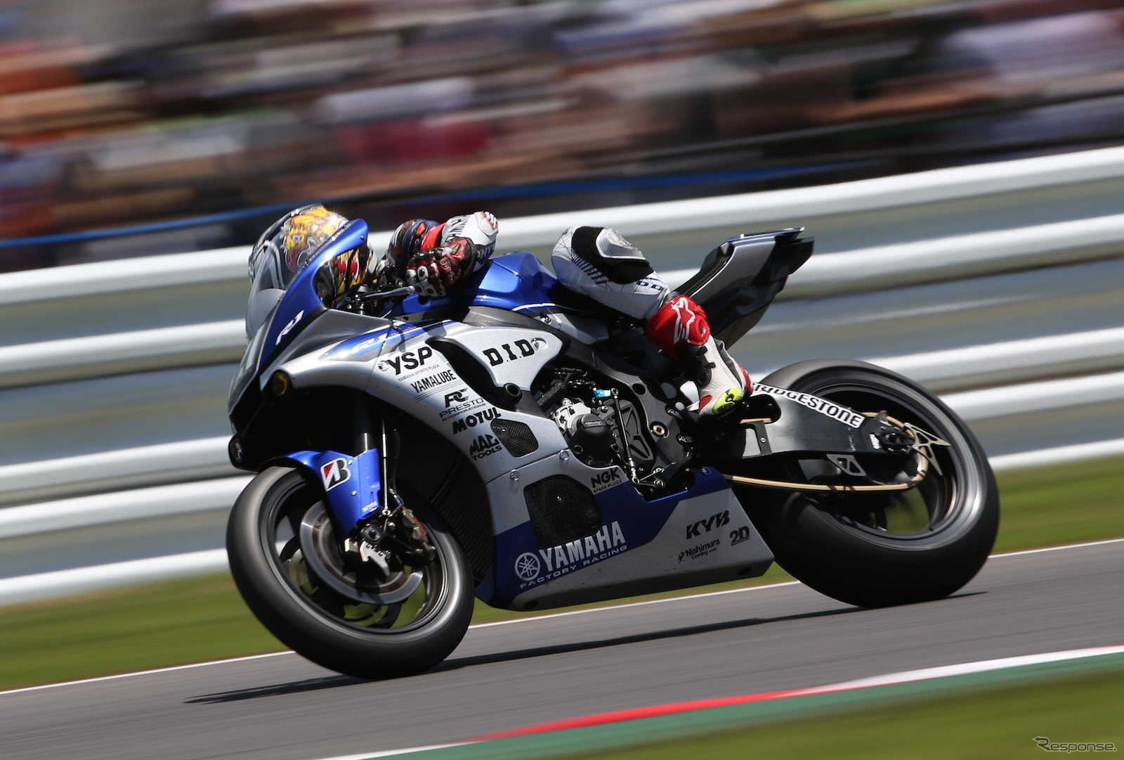 No.21 YAMAHA FACTORY RACING TEAM