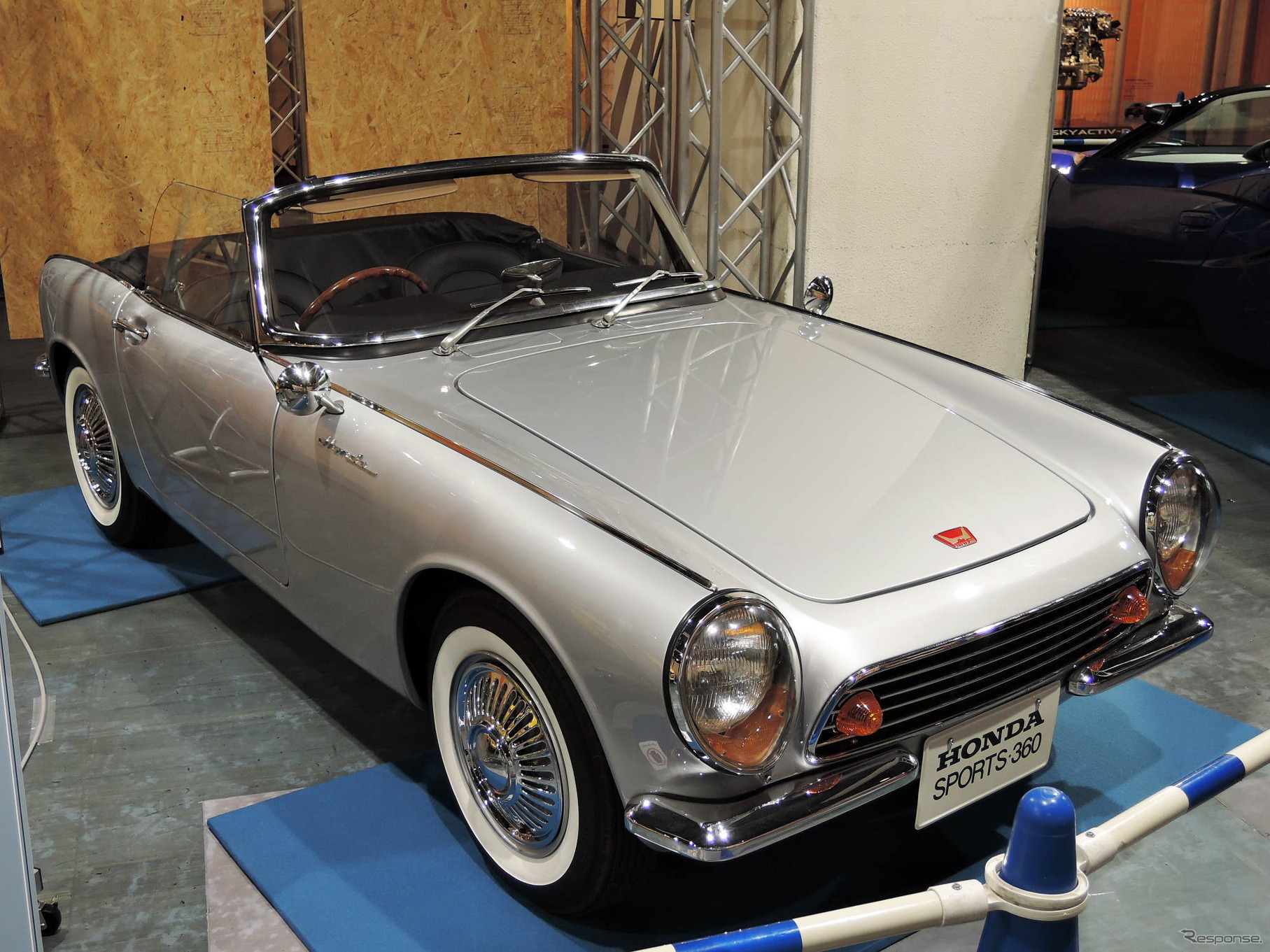 復刻されたホンダS360（クルマの都）
