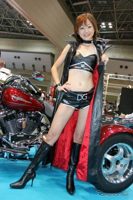 【オートギャラリー06】コンパニオン写真蔵…その79、トライク、いいね