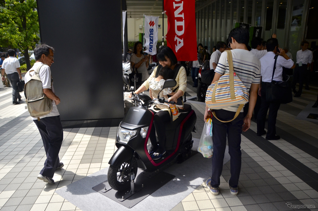 秋葉原で開催されたバイクの日イベント