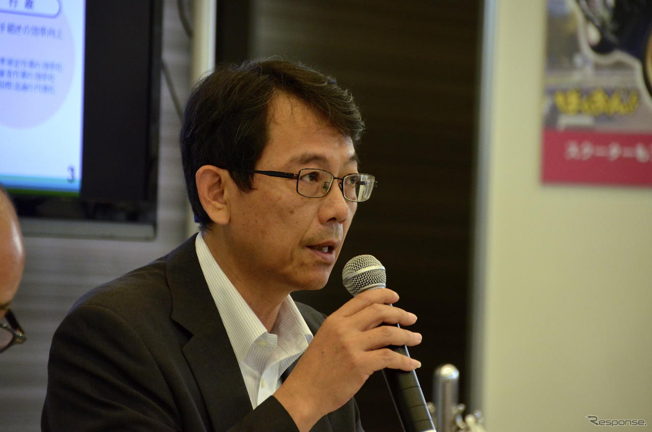 自工会二輪車特別委員会 渡部克明 副委員長（ヤマハ）。8月19日都内、二輪4社合同記者会見にて。