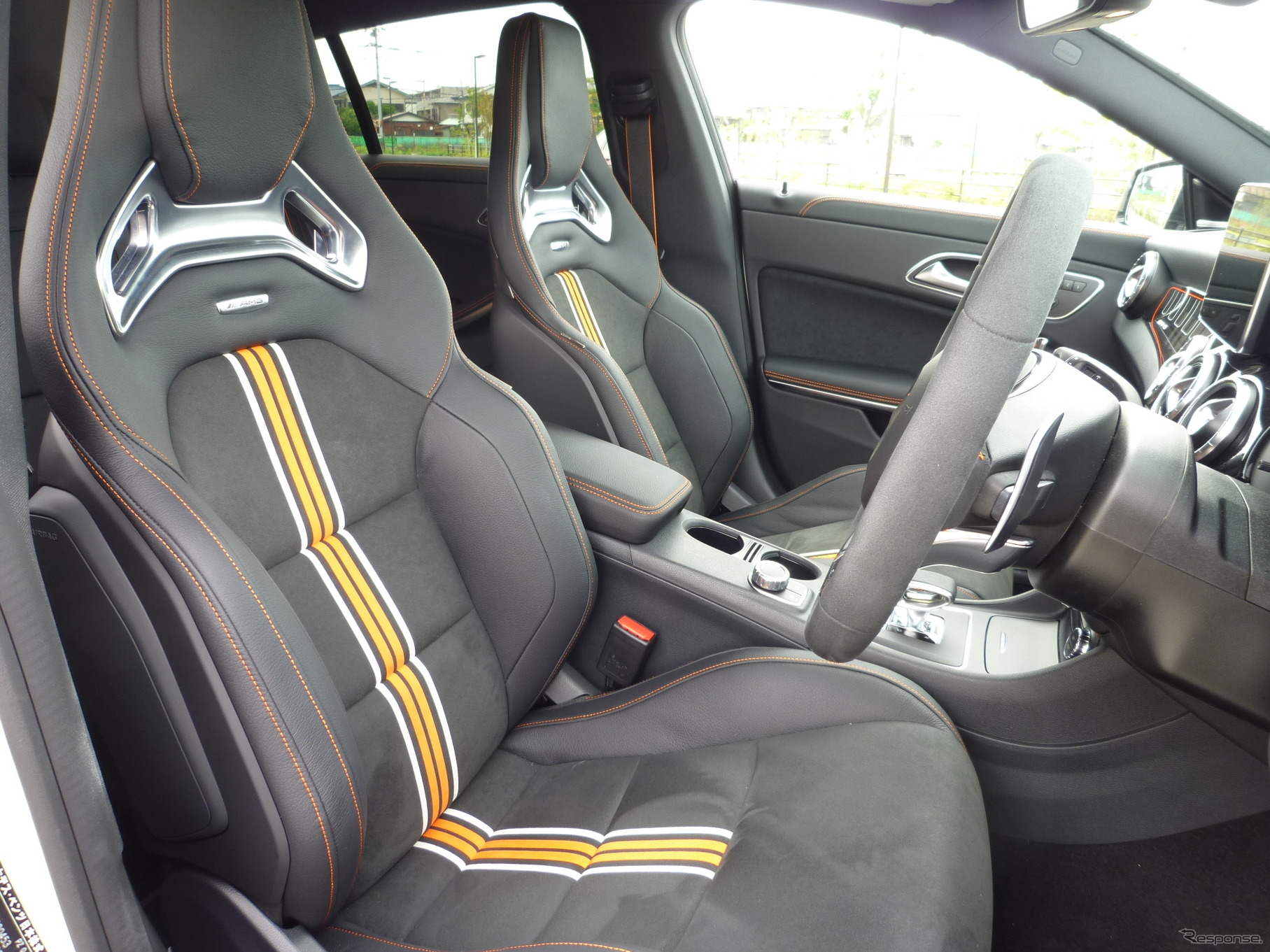 メルセデス AMG CLA シューティング・ブレーク