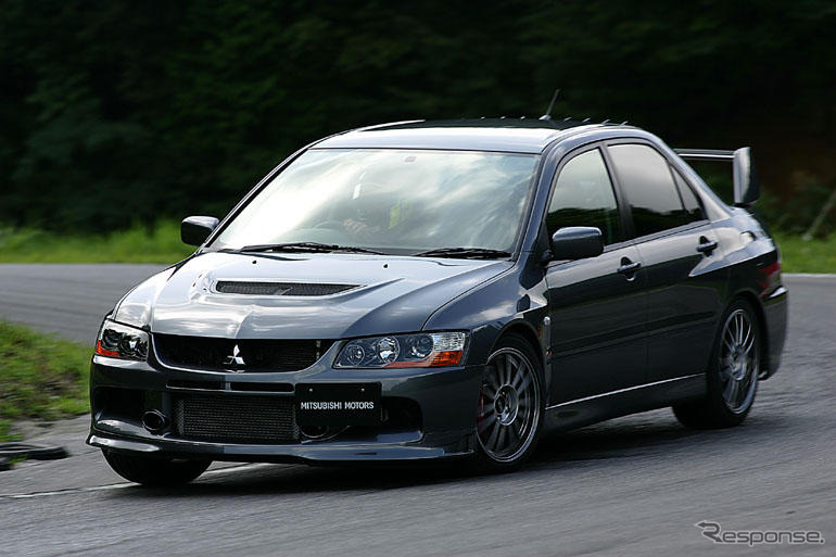【三菱 ランサーエボリューションIX MR 登場】写真蔵…GSR／RS