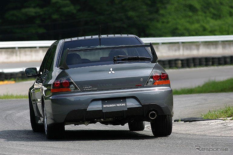 【三菱 ランサーエボリューションIX MR 登場】写真蔵…GSR／RS